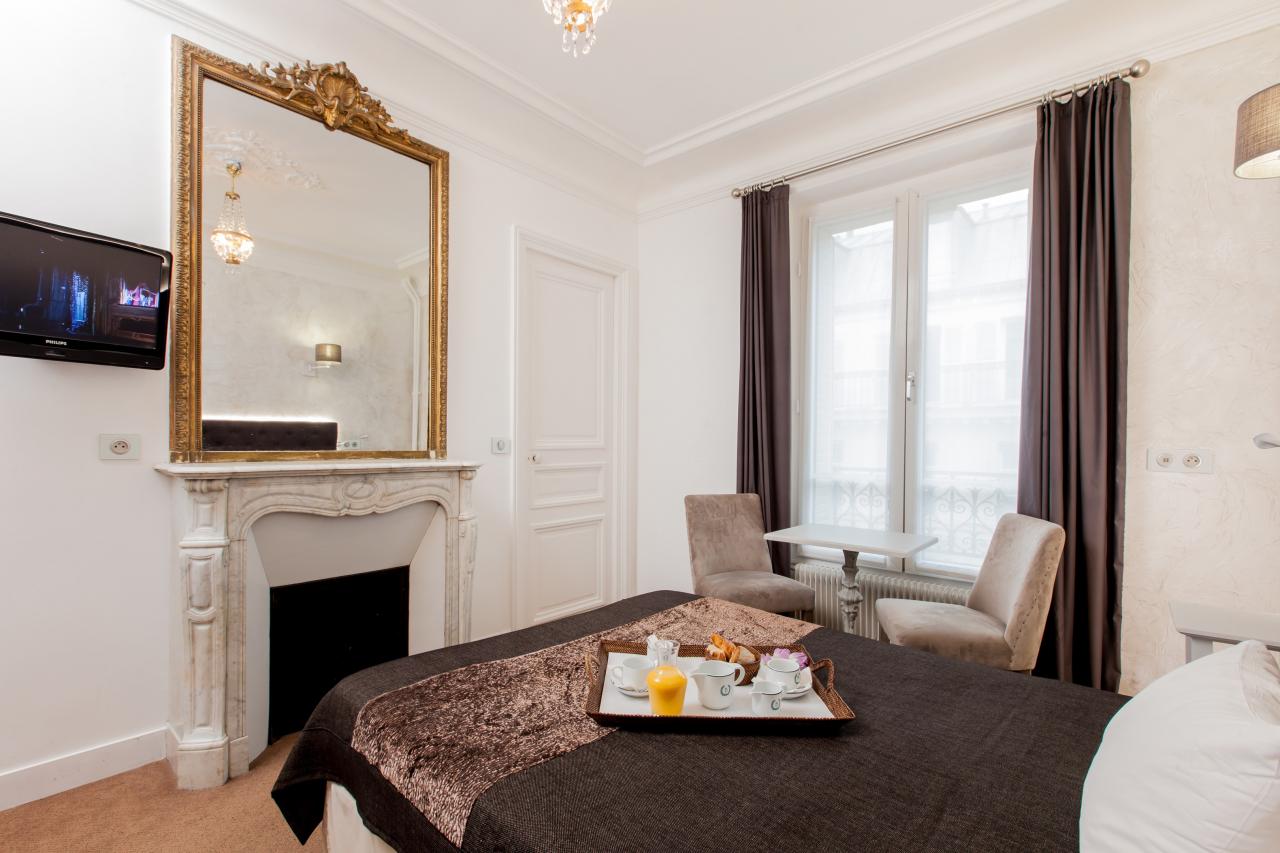 Hôtel Bonaparte - Room